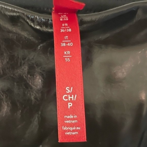 Spanx Size SP Faux Patent Leather Leggings - Classic Black - Picture 10 of 14